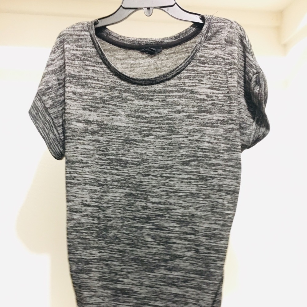 Round neck T-shirt